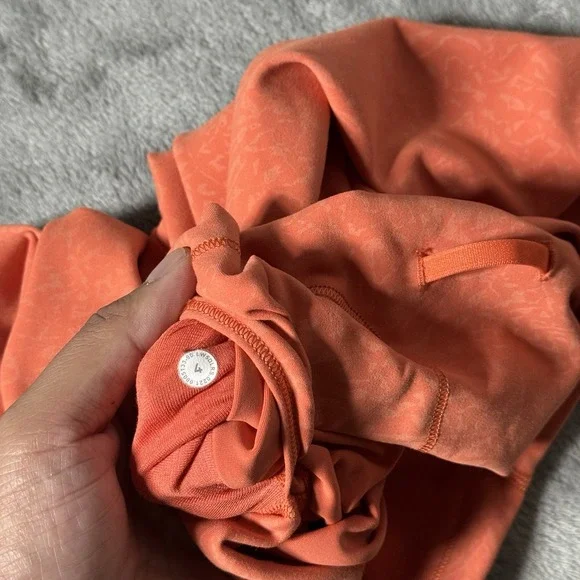 Lululemon  SZ 4 ‎ Wunder Train High Rise Tight Coral Orange Printed Everlux - Picture 4 of 9